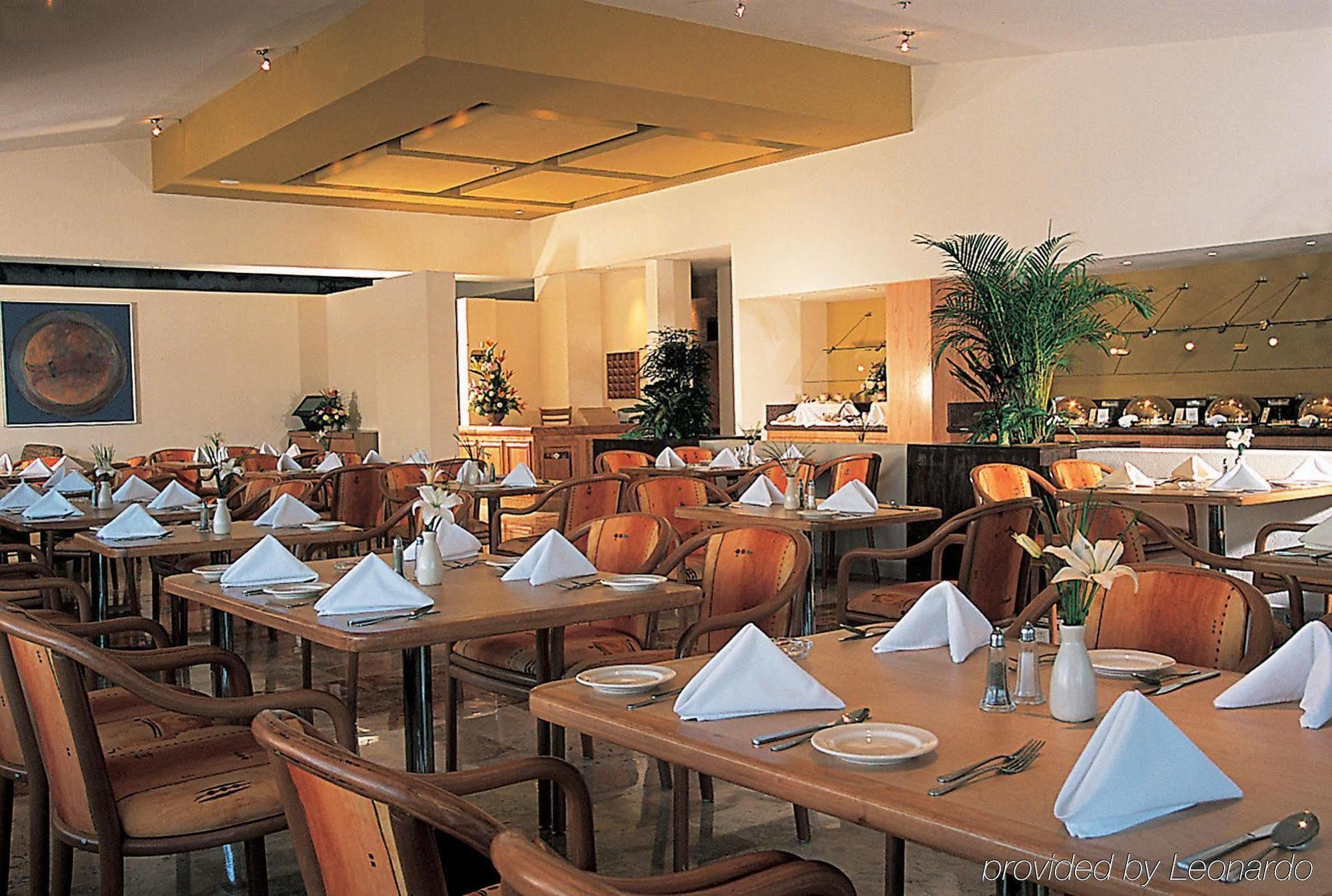 Fiesta Inn Ciudad Del Carmen Exterior photo
